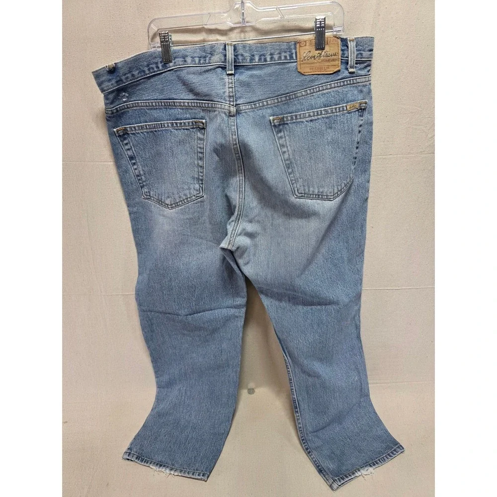 Levi Strauss Signature Mens Regular Fit Light Wash Straight Leg Jeans 42x30